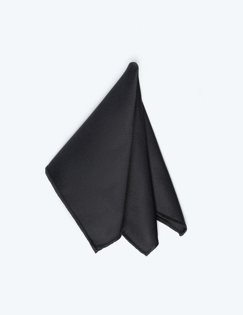 Plain-satin Pocket square