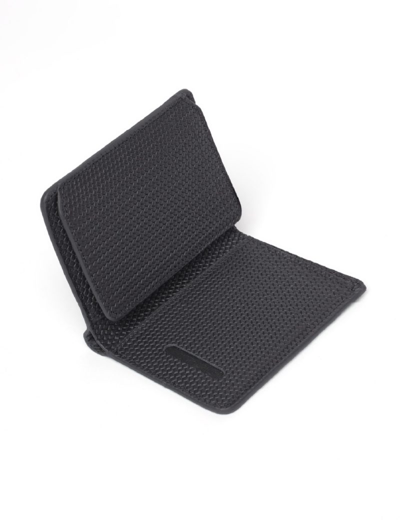 JK00JK30M076-Black-001-4 Trifold Wallet with ID Badge