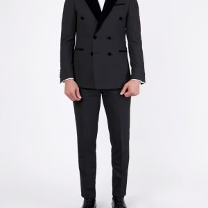 Tuxedo suit with a velvet lapel