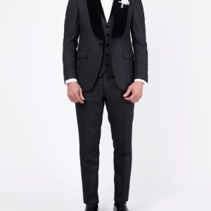 Tuxedo suit with velvet vest