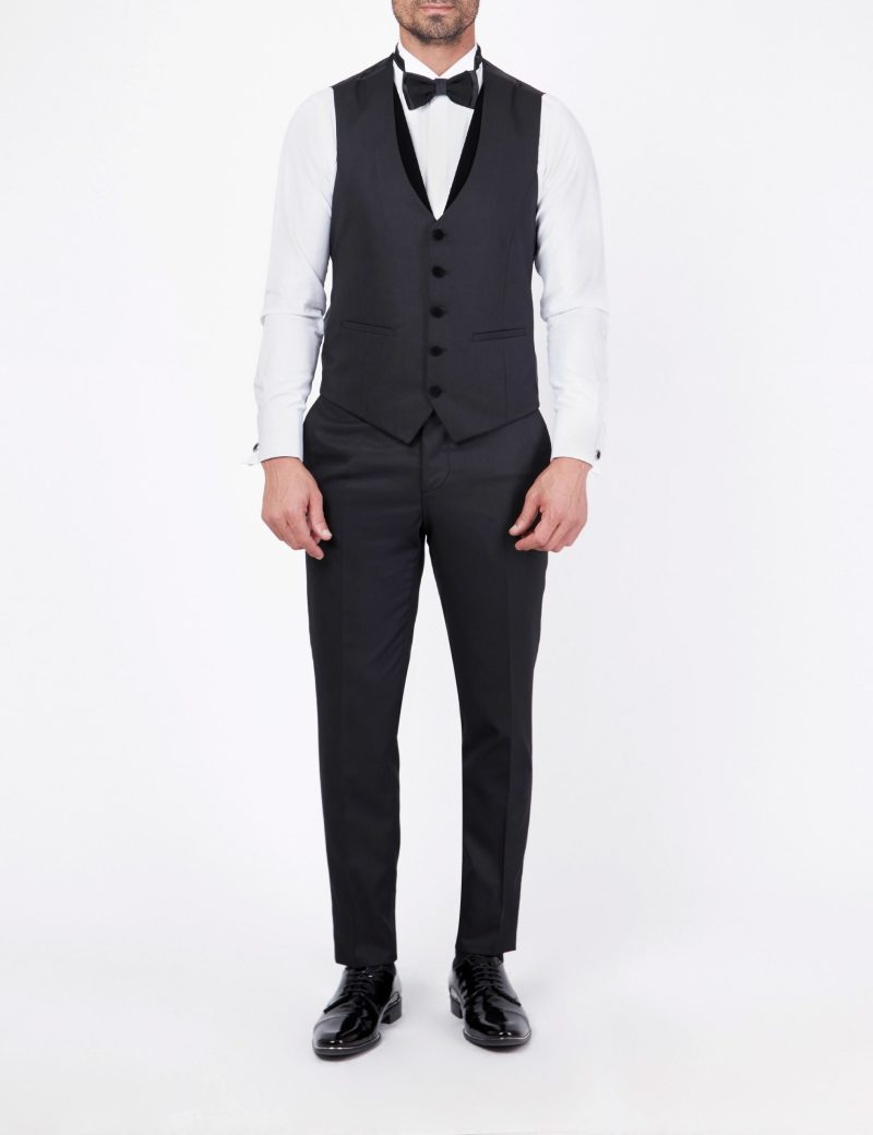 Tuxedo suit with velvet vest