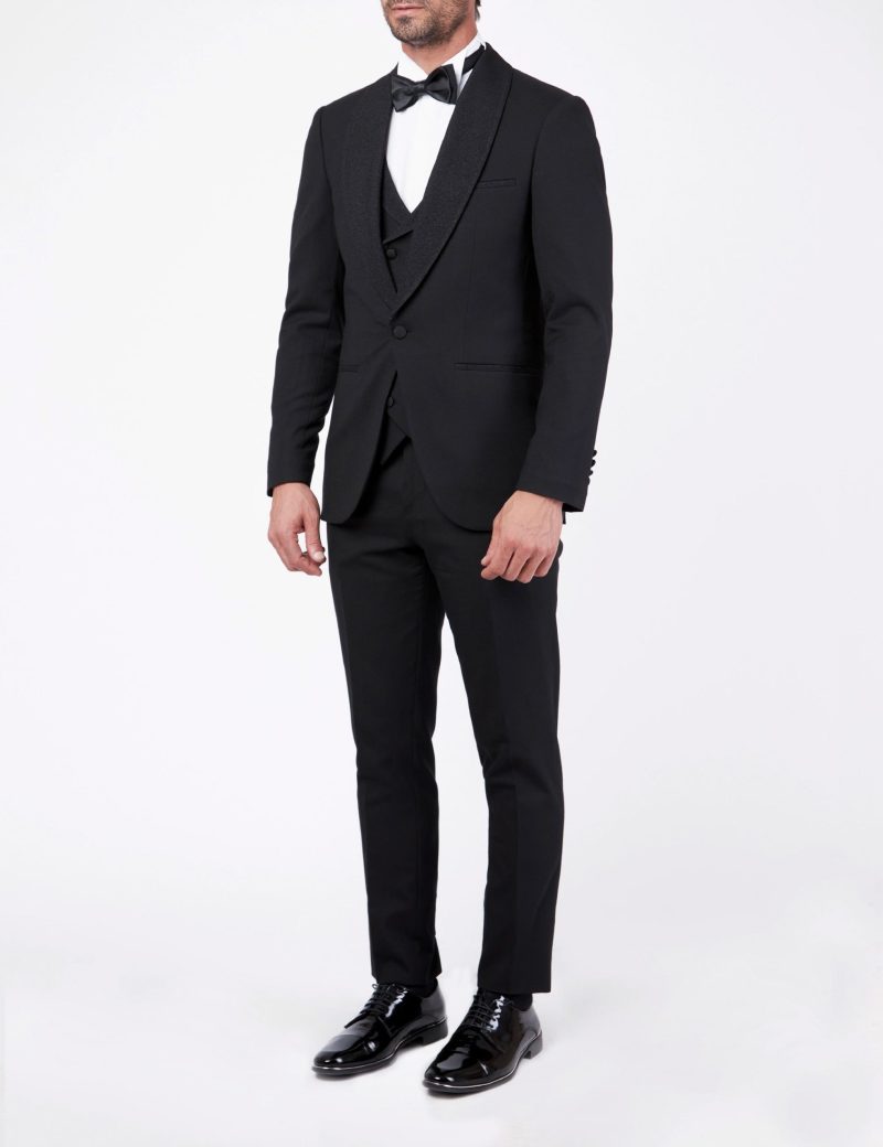 Tuxedo suit with paisley lapel