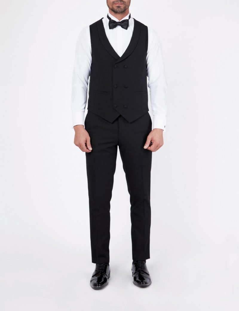 Tuxedo suit with paisley lapel