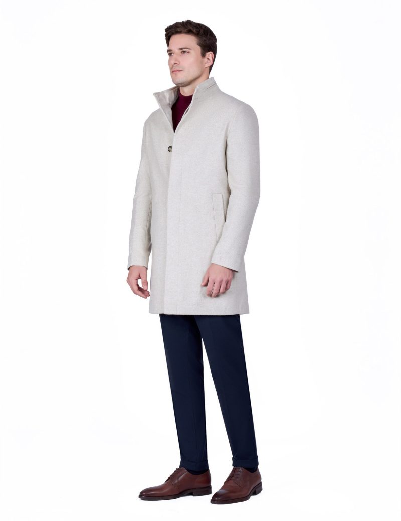 Men’s Slim-Fit Classic Herringbone Coat
