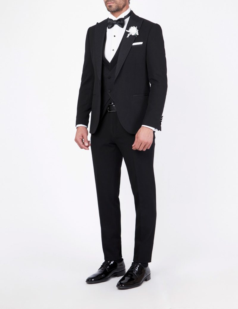 SK37SF18M003-Black-001-3 Tuxedo suit with a paisley lapel
