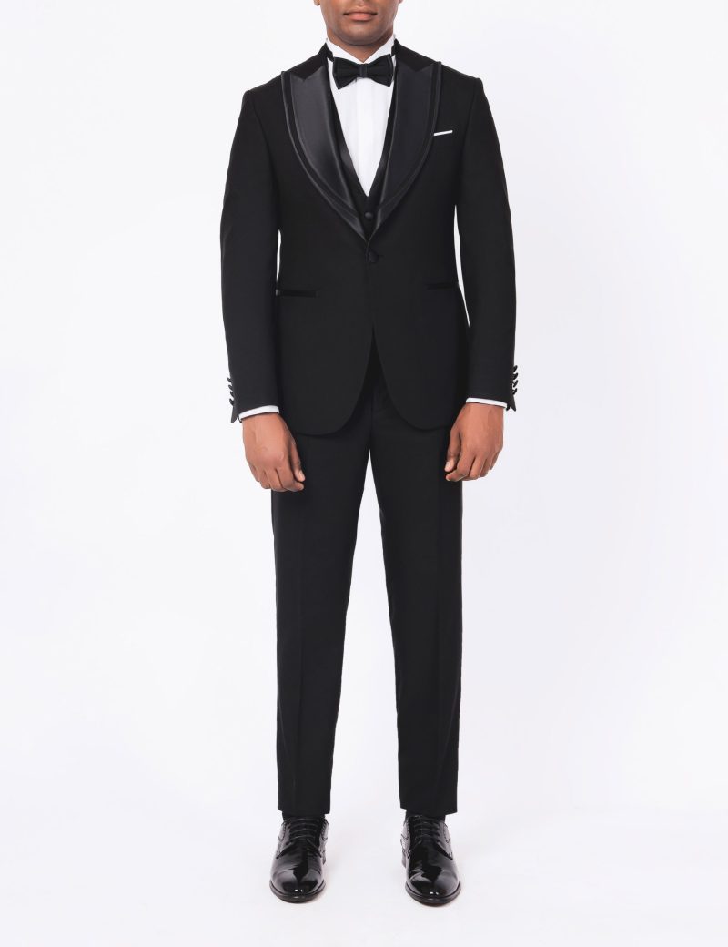 SK37SF18M010-Black-044-1 Tuxedo suit with a satin lapel