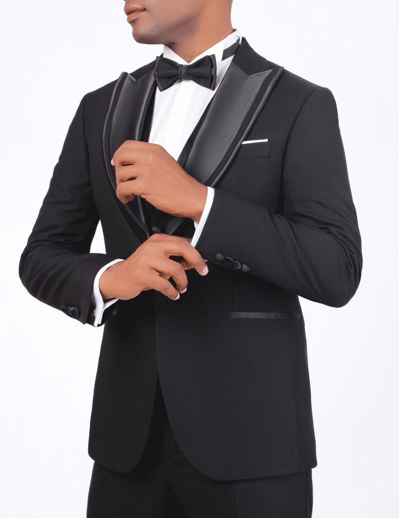 SK37SF18M010-Black-044-3 Tuxedo suit with a satin lapel