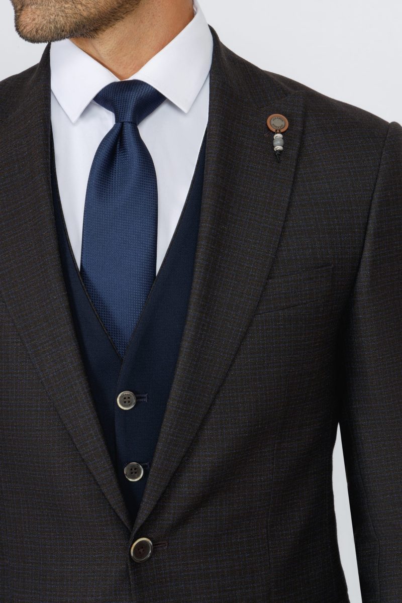 SK42SF02M012-Brown-navy-016-5 Slim Fit Peak Lapel Suit with Black-Trim Vest