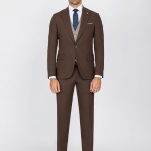 Slim Fit Suit with Peak Lapel and Flap Pockets