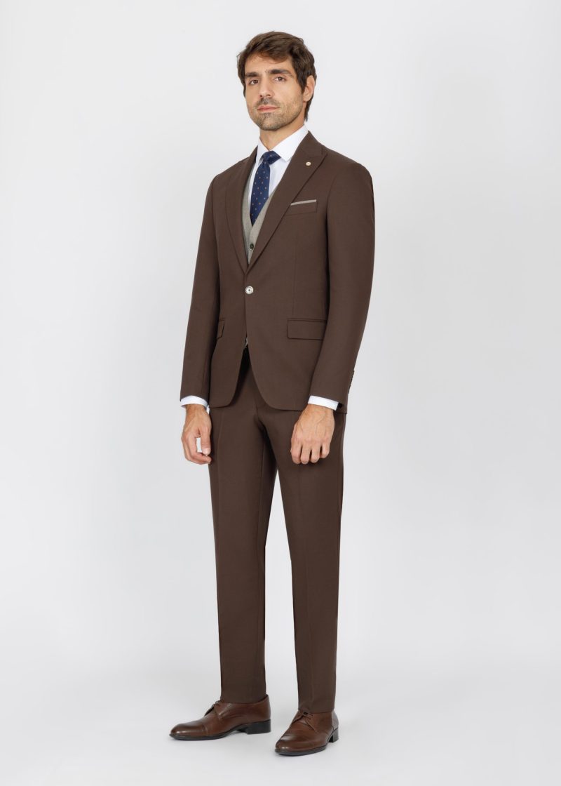 SK42SF02M015-Brown-016-2 Slim Fit Suit with Peak Lapel and Flap Pockets