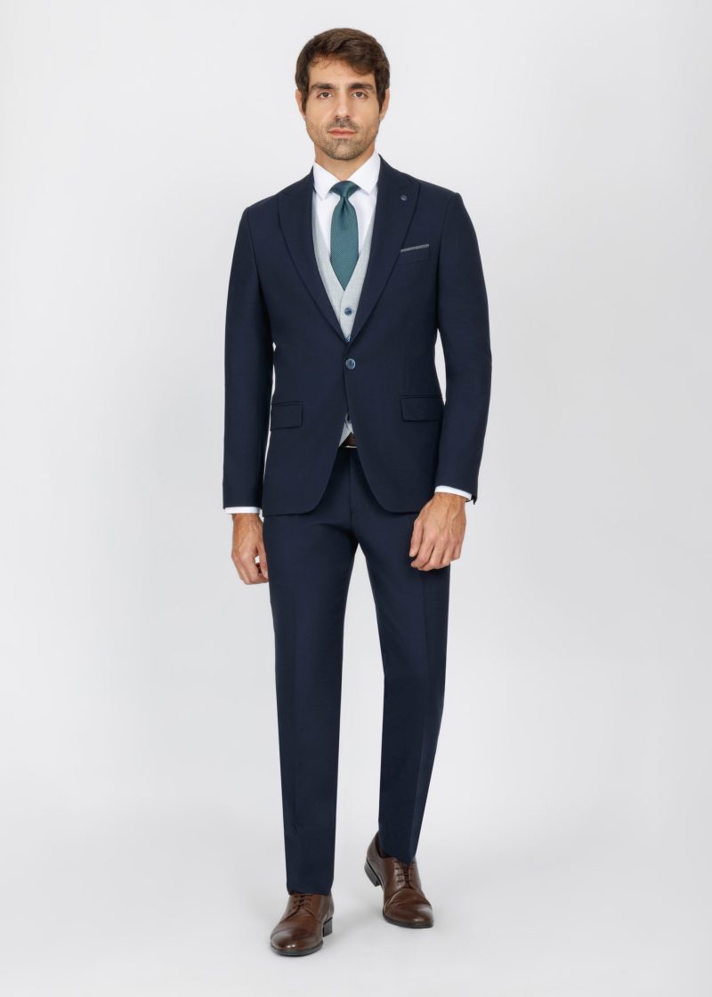 Slim Fit Suit with Peak Lapel and Flap Pockets