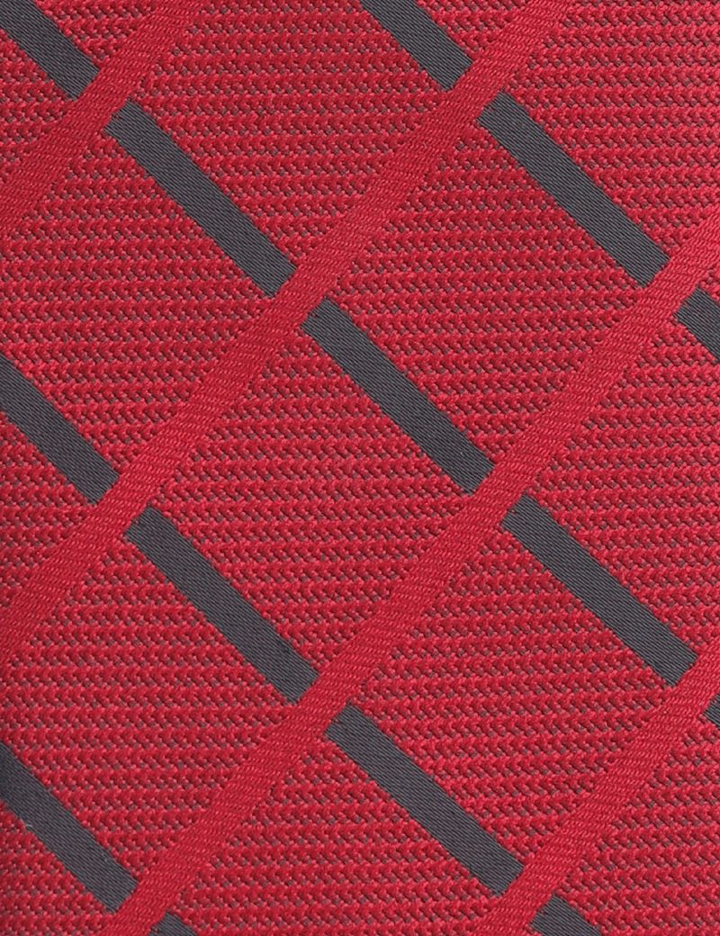 T001M00-Maroon-5 Black and Maroon Regimental Stripes Tie