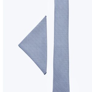 Handkerchief with black dots