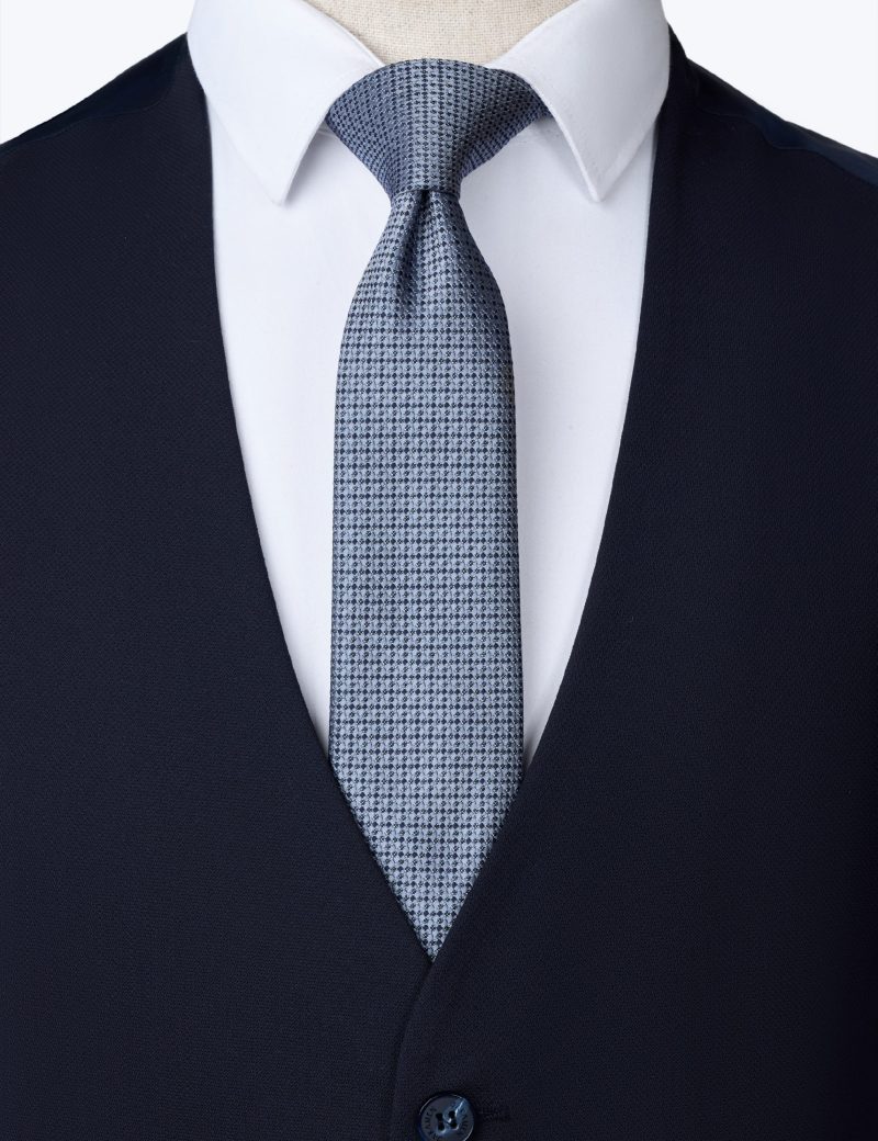 TH001G00-Grey-4 Handkerchief with black dots