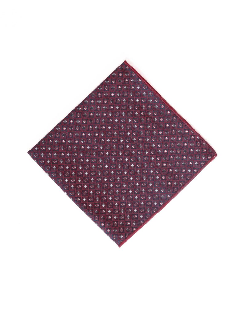 TH003M00-Maroon-4 Handkerchief tie with white and navy pattern