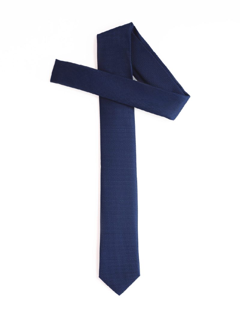 TH009N00-Navy-2 Handkerchief tie with navy pattern