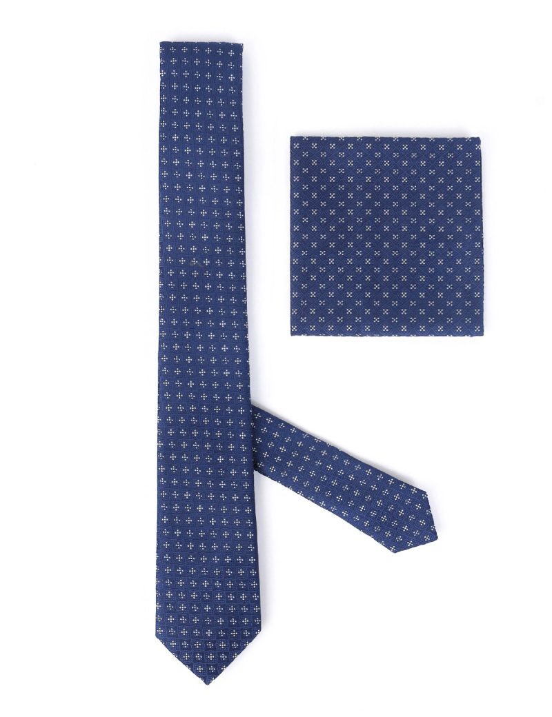 Handkerchief tie with white pattern