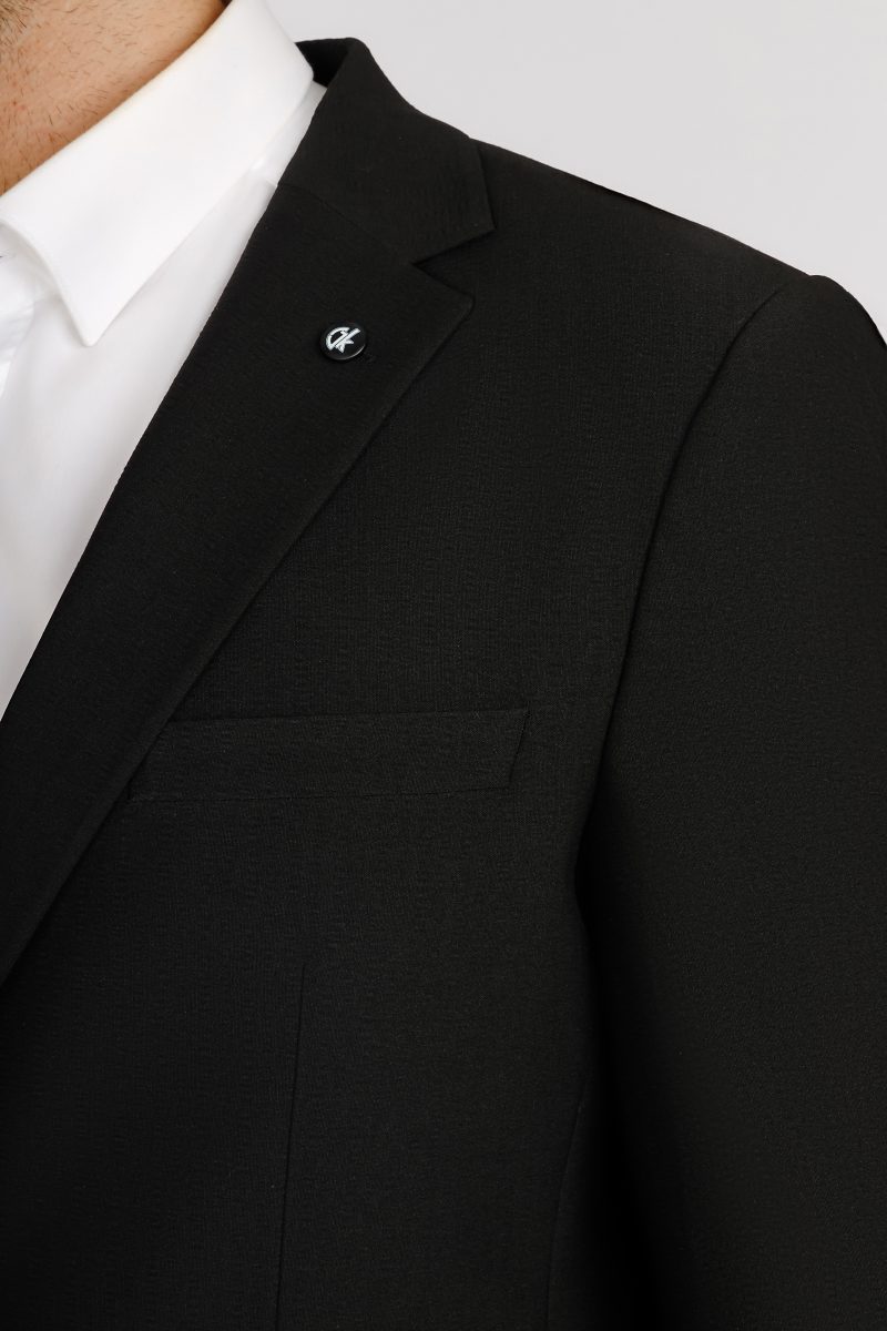 Two-Button Notch Lapel Suit – Slim Fit