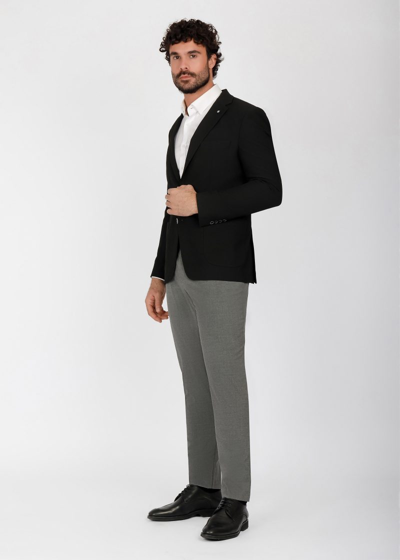 Two-Button Notch Lapel Suit – Slim Fit