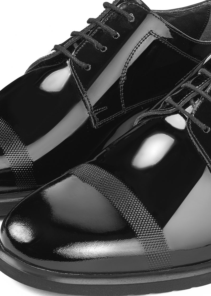 Semi-Textured Leather Derby Shoes