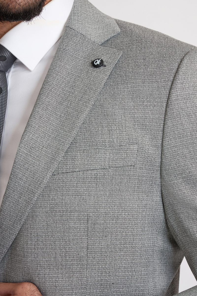 Mismatch Notch Lapel Suit