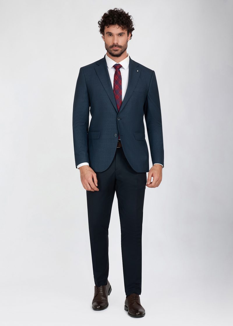 Mismatch Notch Lapel Suit