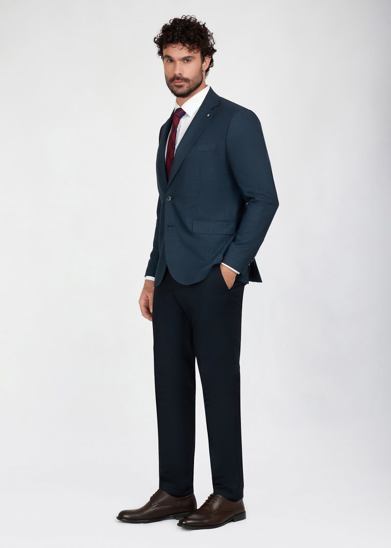 Mismatch Notch Lapel Suit