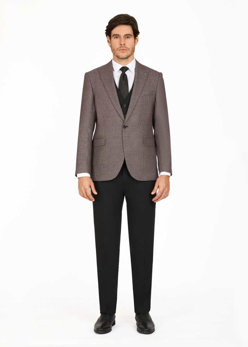 SK42SF02M017-Maroon-043-1 Checked Peak Lapel Slim Fit Vest Suit