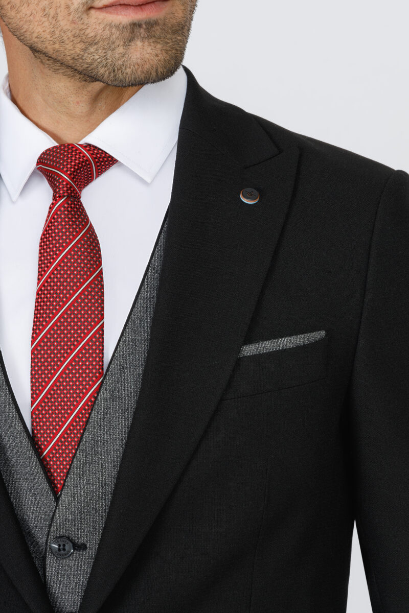 Slim Fit Peak Lapel Suit