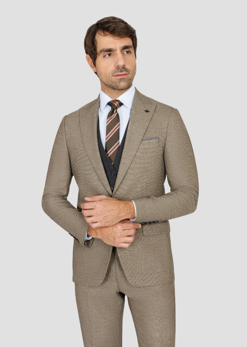 Slim Fit Peak Lapel Suit