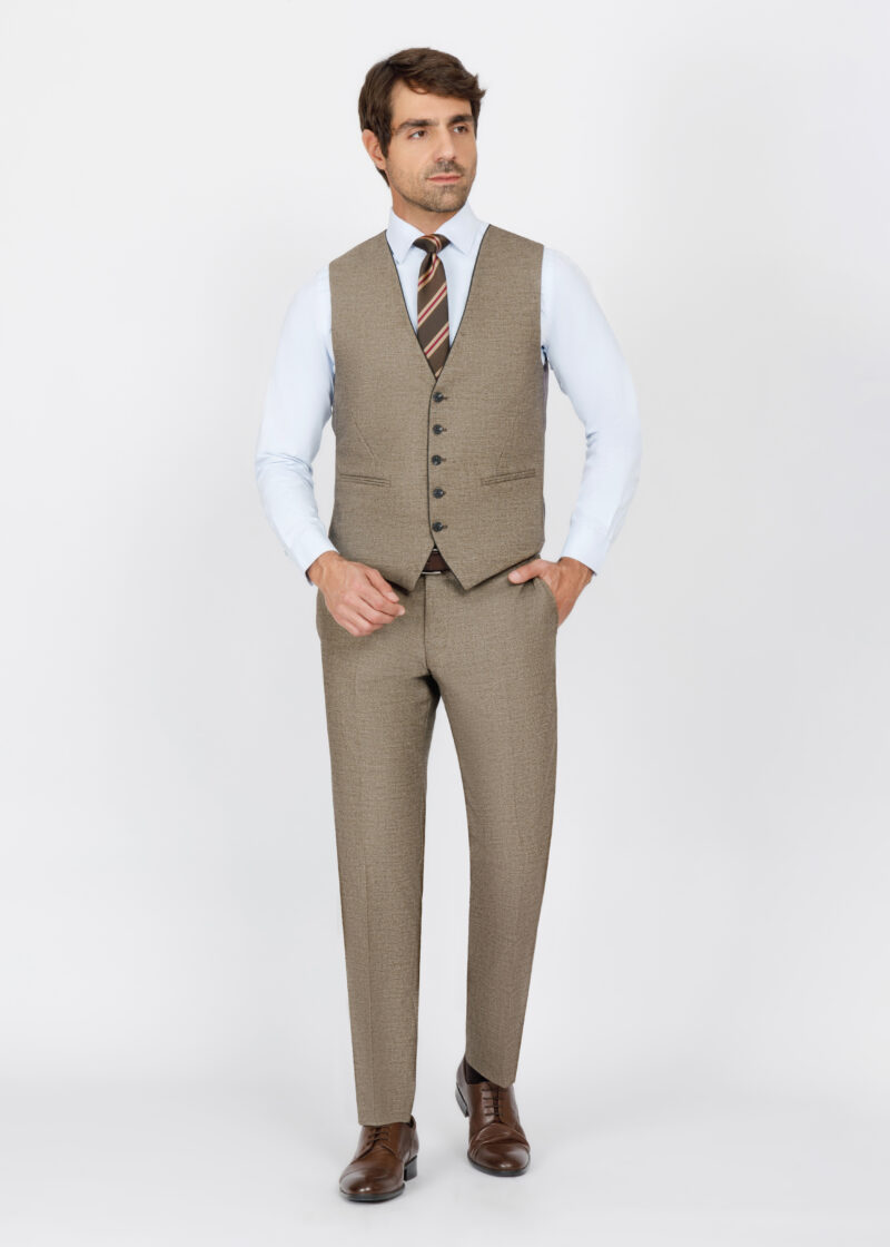 Slim Fit Peak Lapel Suit
