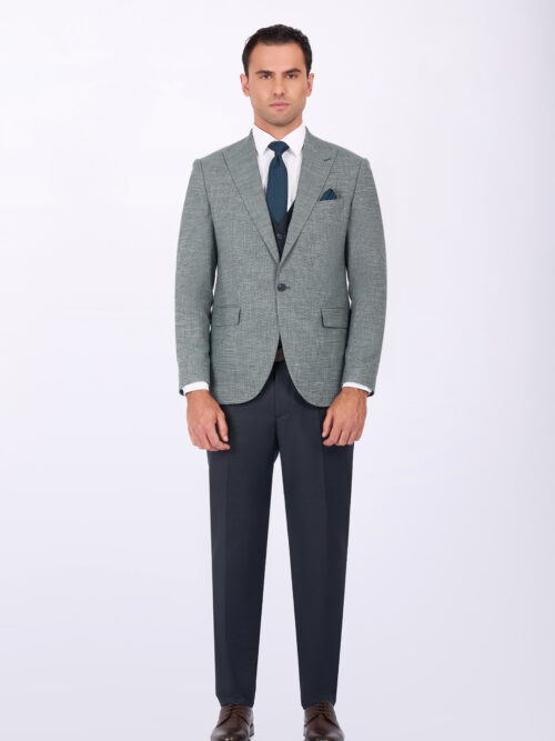 Slim Fit Suit with Peak Lapel & Mismatch Design