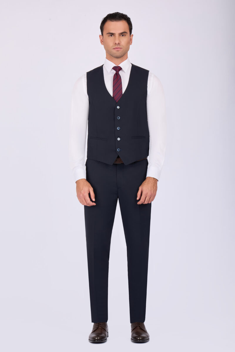 Slim Fit Suit with Notch Lapel & Mismatch Detailing