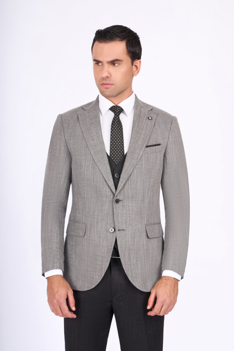 Slim Fit Suit with Notch Lapel & Mismatch Detailing