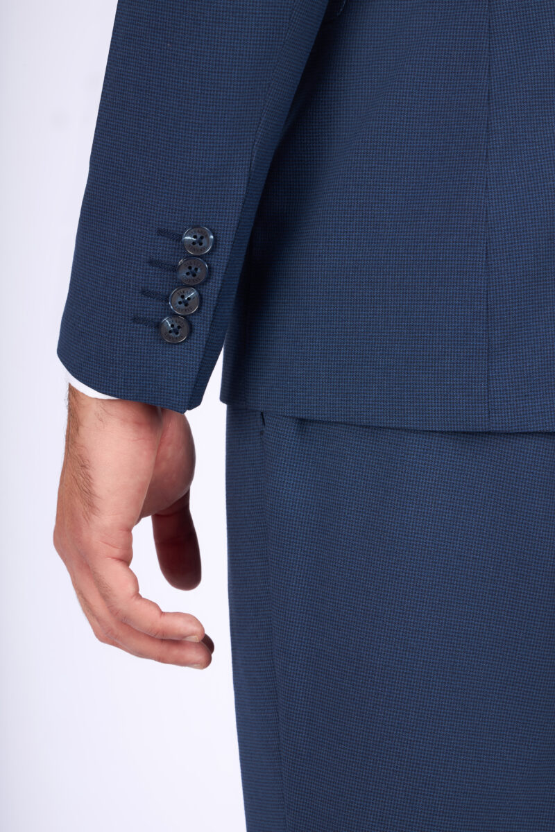 Slim Fit Suit with Peak Lapel & Single-Breasted Vest